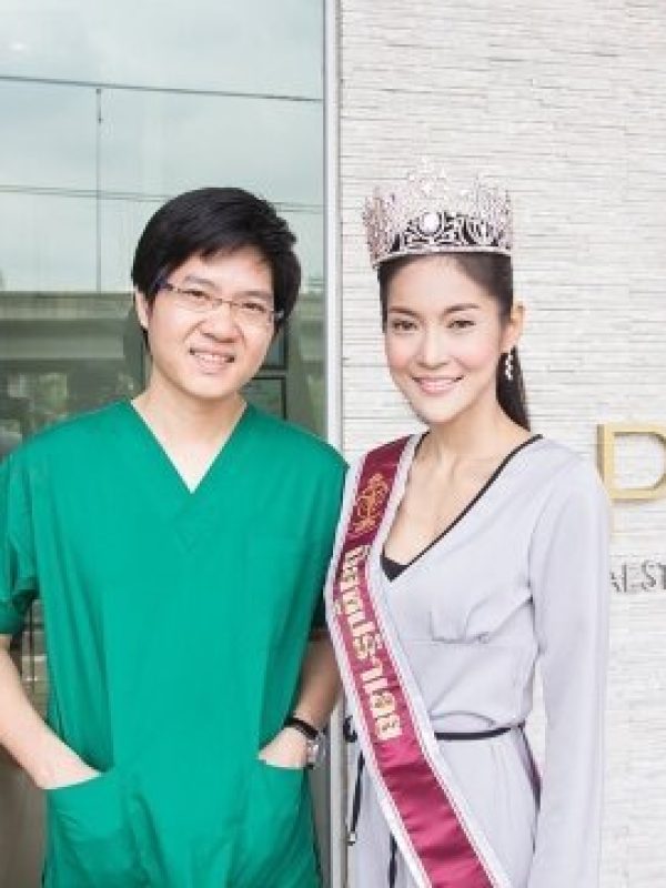 คุณเรย์-Misssuprainternational-2017.jpg